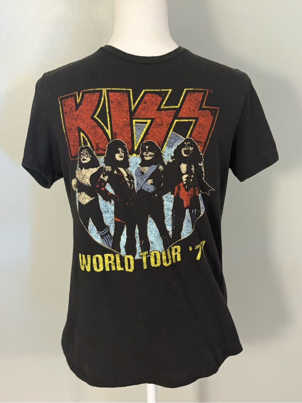 KISS World Tour 1977 Vintage Inspired Concert Tour Graphic T-shirt